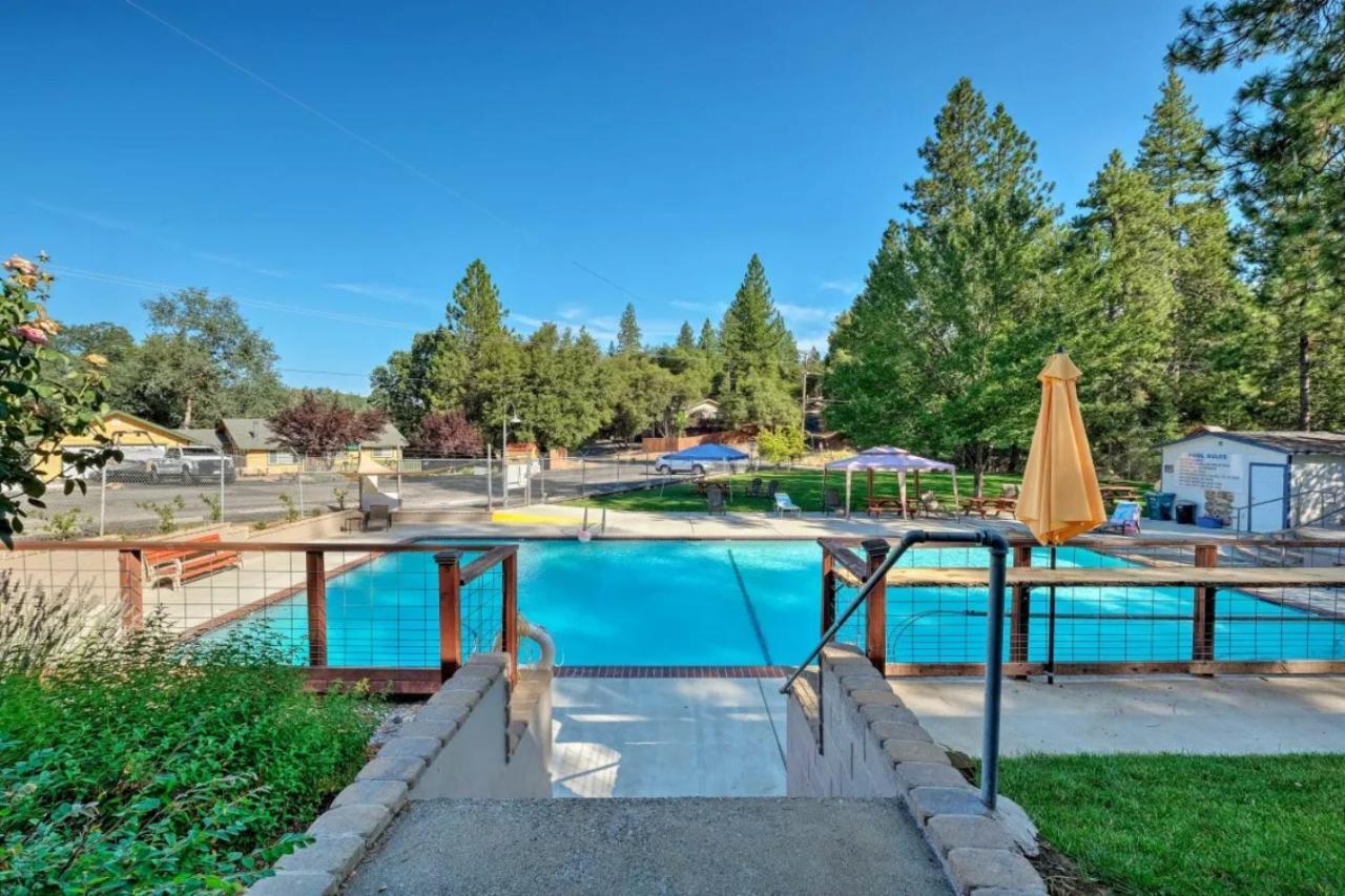TuolumneNew! Cozy & Secluded House W/Deck - Near Yosemite!别墅 外观 照片